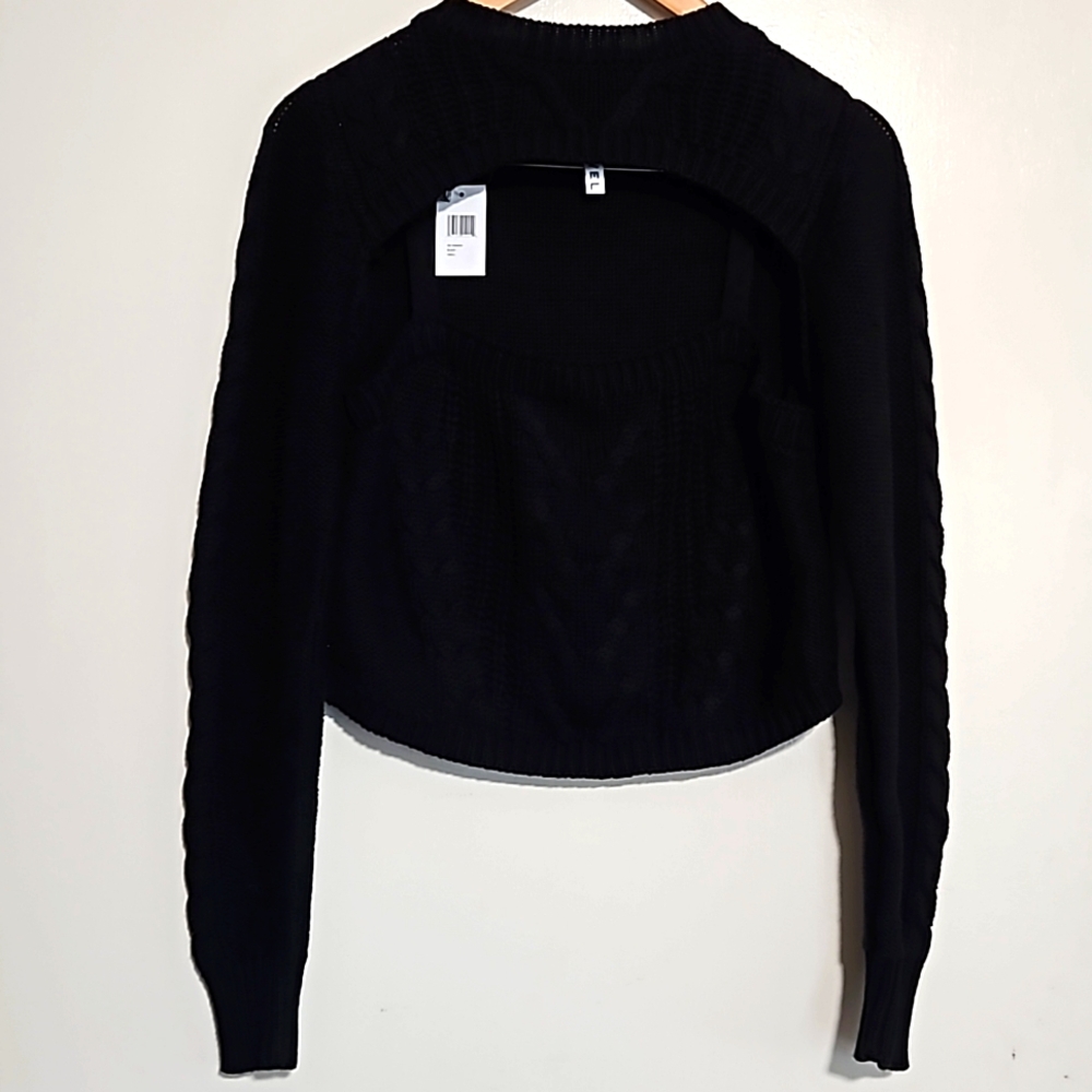 NWT, Revel cropped sweater sz sm